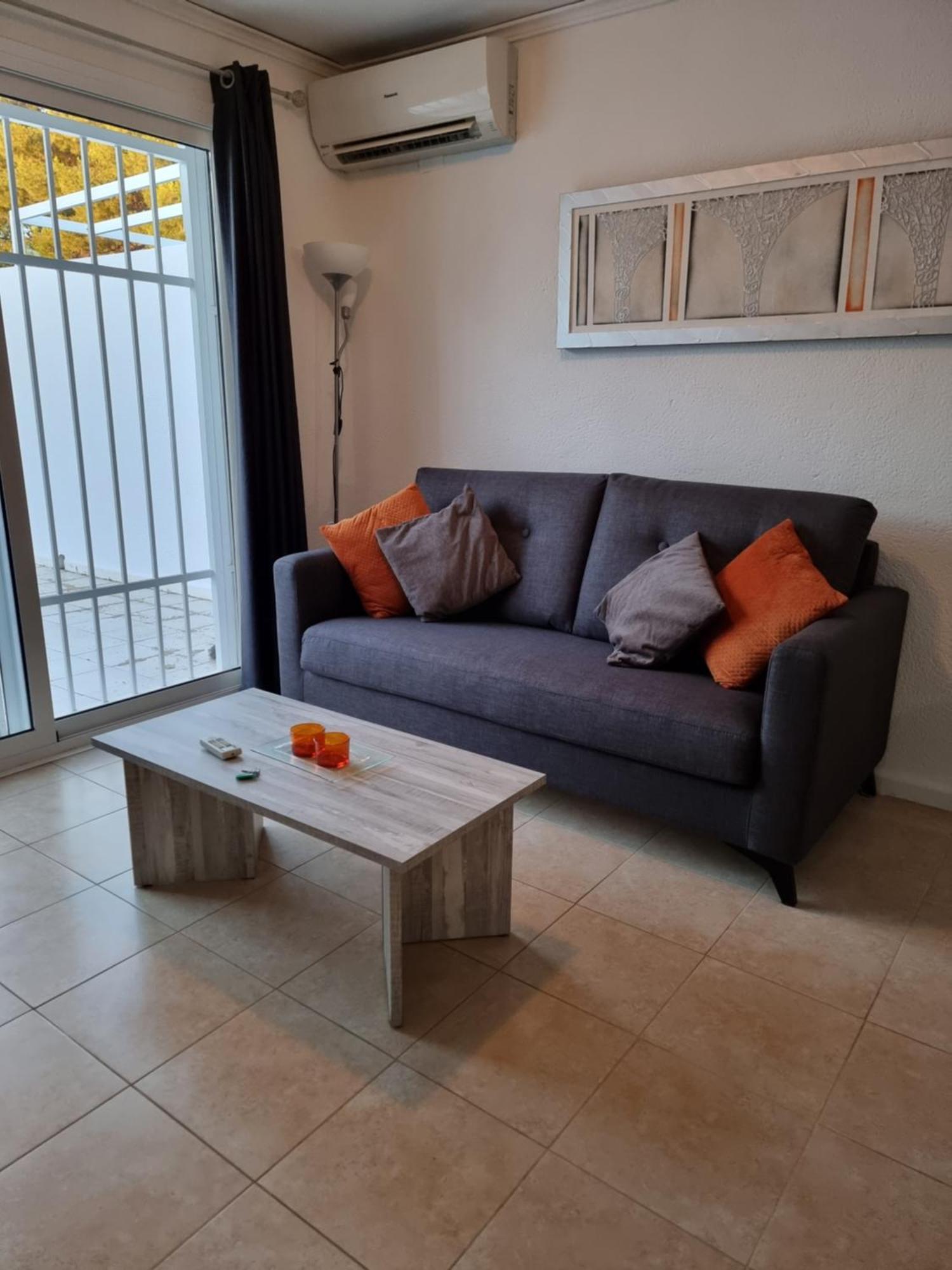 Immaculate And Modern 1 Bedroomed Apartment 德尼亚 外观 照片